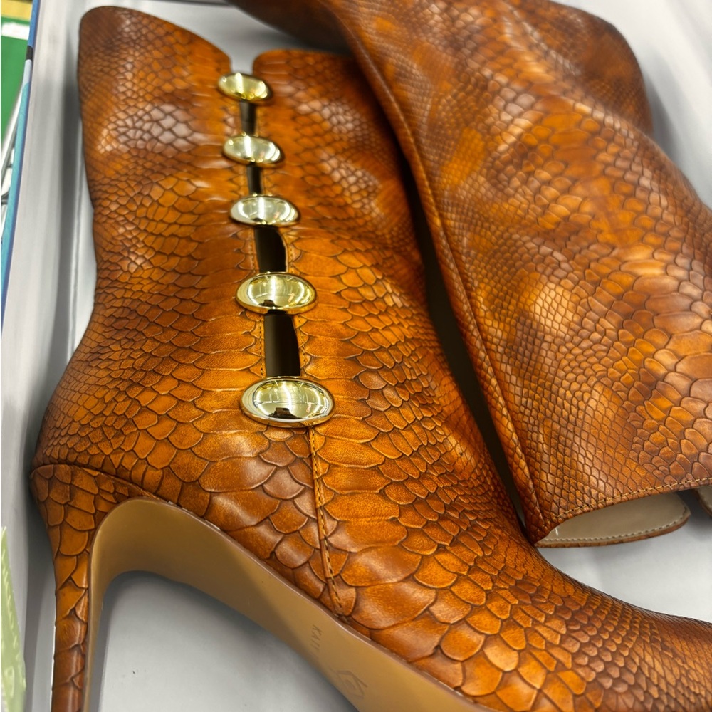 New Katie Perry Pattern Heels - image 2